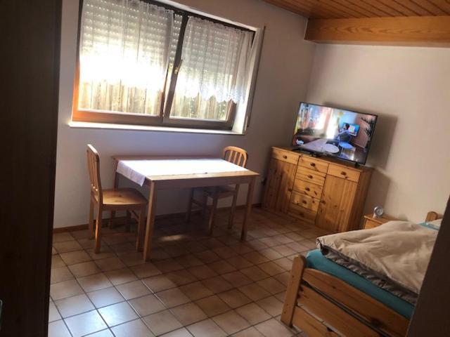 1 Zimmer Apartment 22 Qm Neustadt-Duttweiler Neustadt an der Weinstraße Εξωτερικό φωτογραφία